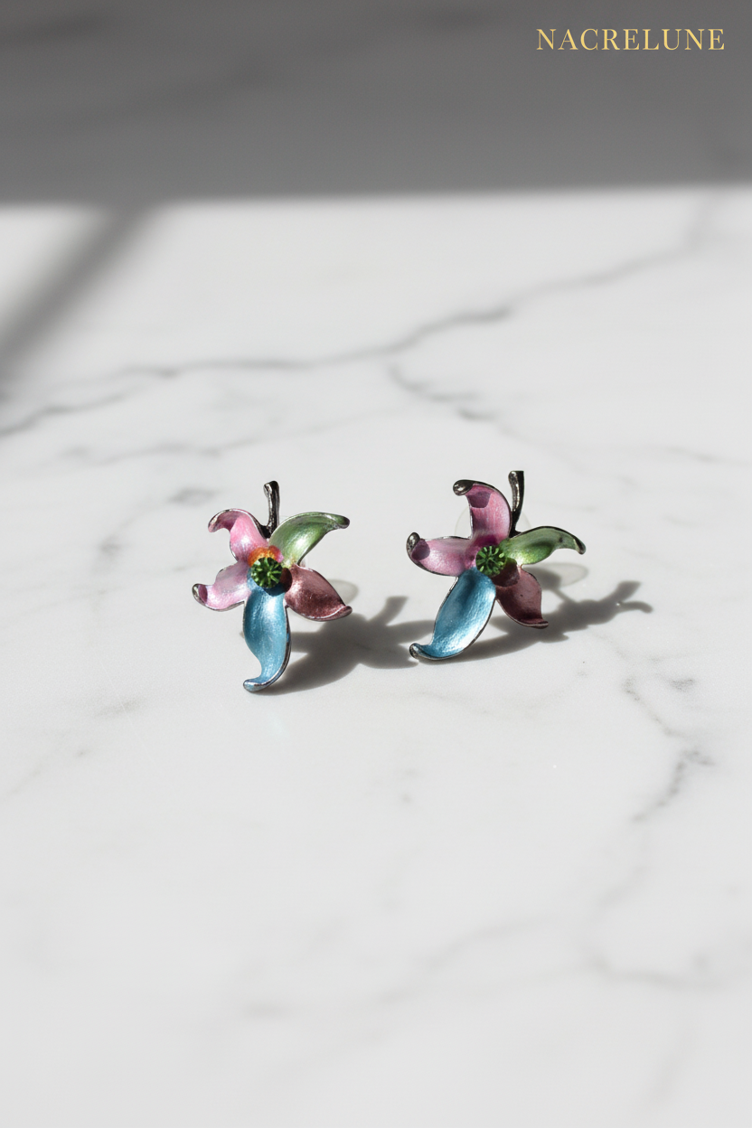 Boucles d'Oreille Fleurs en Émail Multicolore – Bijou Fantaisie Coloré | NACRELUNE NACRELUNE Boucles d'oreille