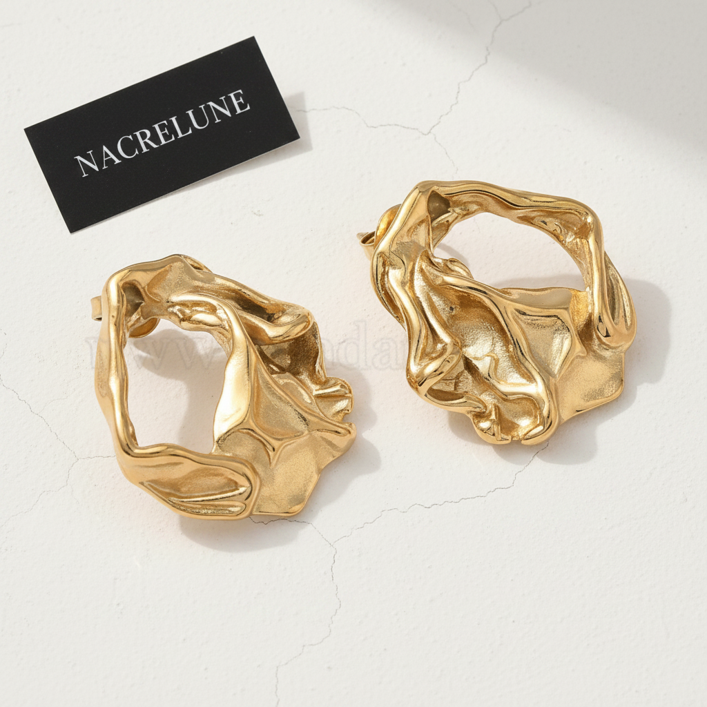 Boucles d'Oreille Organiques Plaqué Or – Forme Sculptée | NACRELUNE NACRELUNE boucles d'oreille