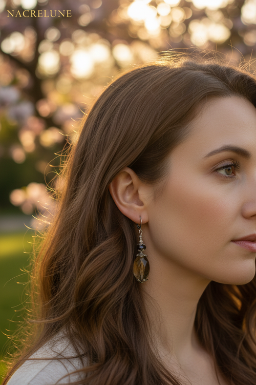 Boucles d'Oreille en Quartz – Pierre Naturelle Cristalline | NACRELUNE nacrelune.com boucles d'oreille
