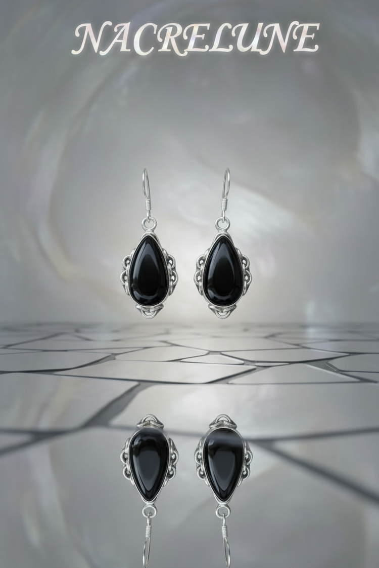 Boucles d'Oreille Argent 925 & Onyx Poli – Bijou Spirituel Force & Ancrage | NACRELUNE NACRELUNE boucles d'oreille