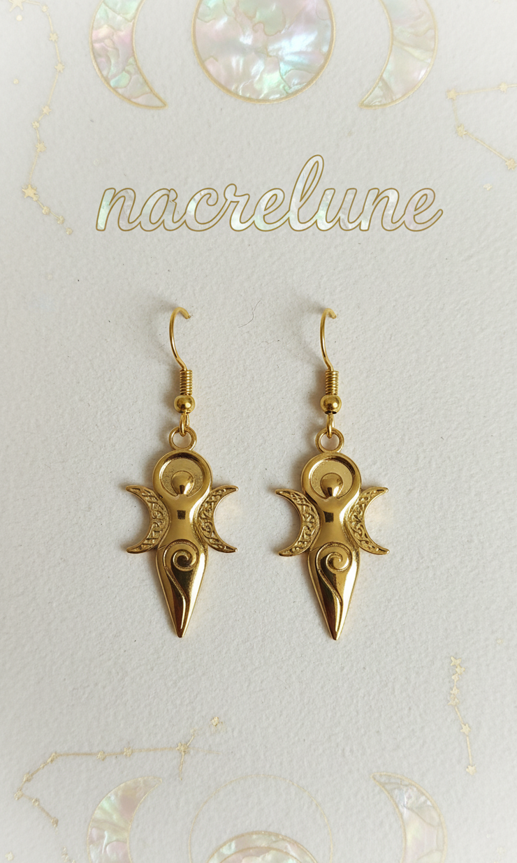 Boucles Déesse Mère en acier inoxydable plaqué or 18 carats | NACRELUNE NACRELUNE boucles d'oreille