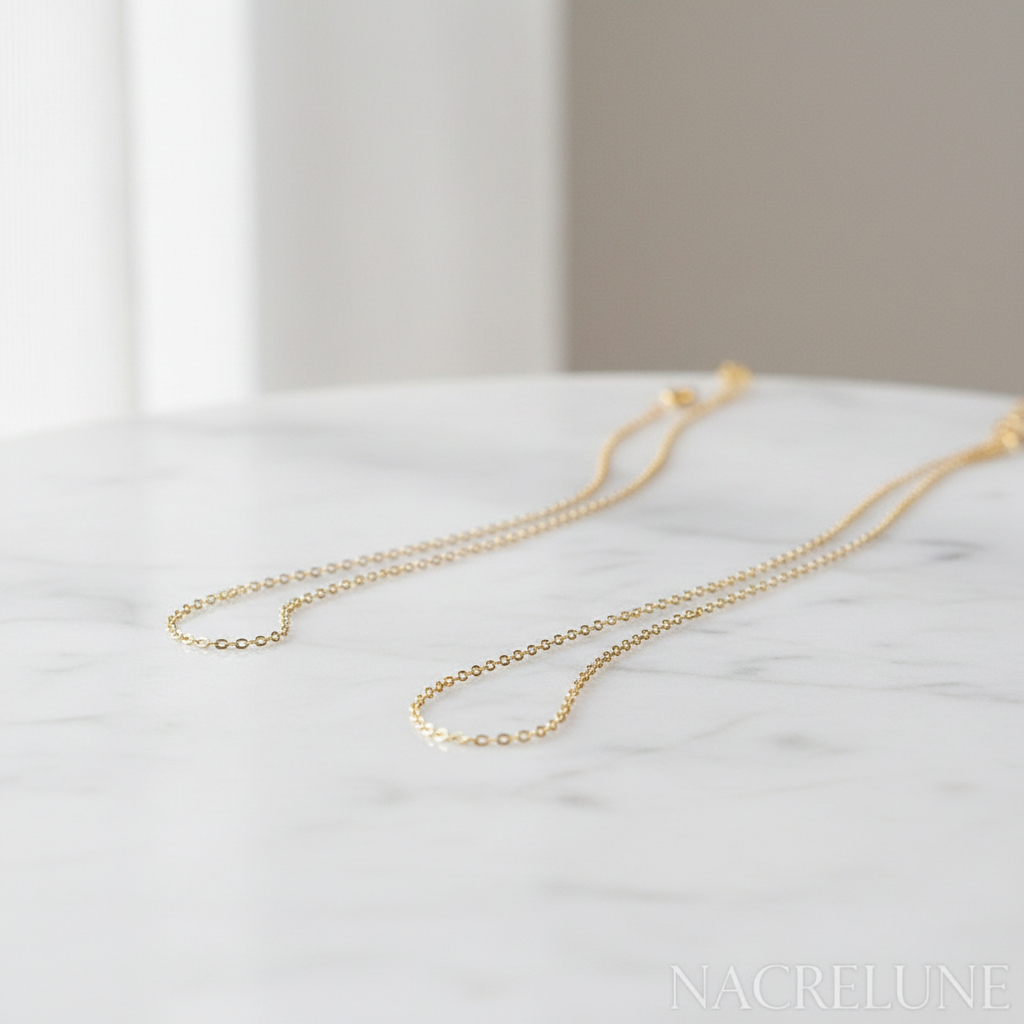 Chaine en acier inoxydable plaqué or 18K longueur 43cm nacrelune.com collier
