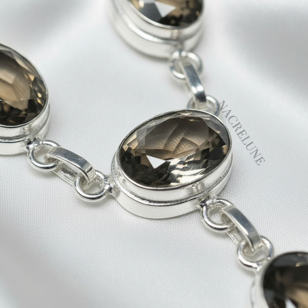 Collier en argent avec des quartz fumés taillés nacrelune.com collier