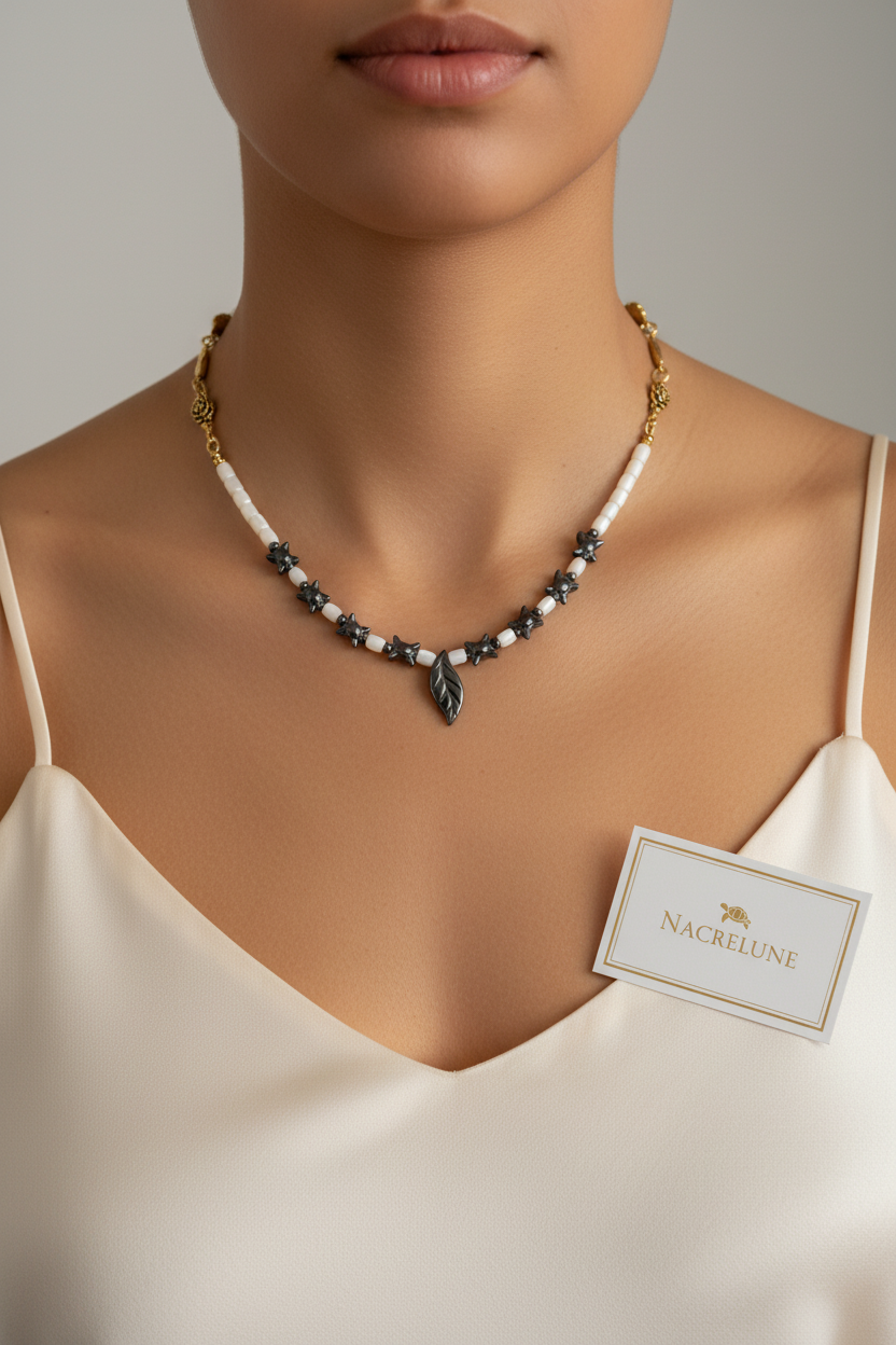 Collier nacre et tortues en hématite nacrelune.com collier