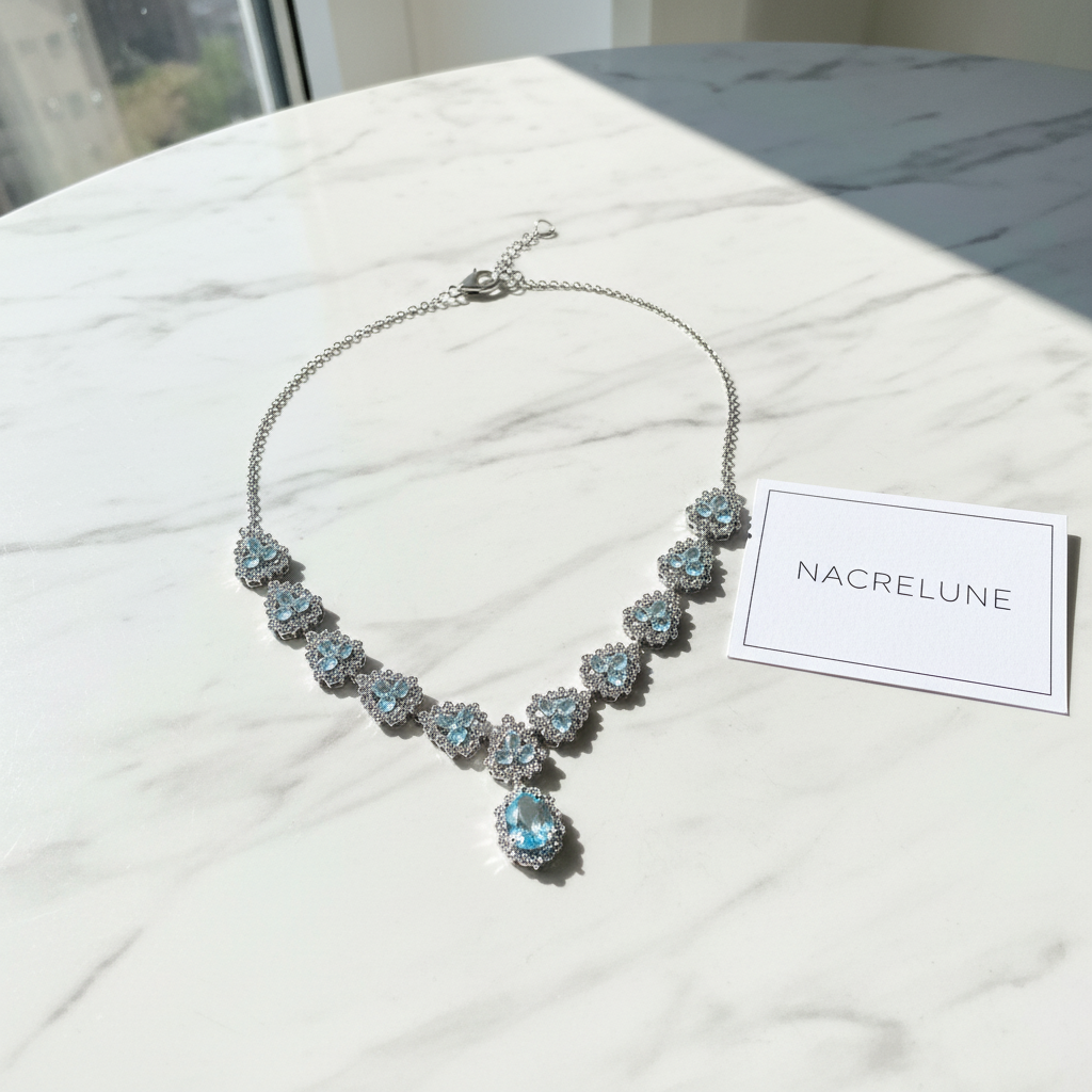 Collier topazes bleues et zirconia montés sur argent NACRELUNE