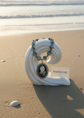 Collier en Nacre avec Camée | NACRELUNE nacrelune.com collier
