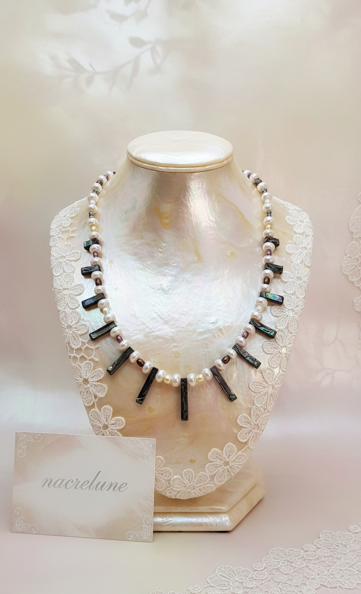 Collier de Perles de Nacre | NACRELUNE nacrelune.com collier