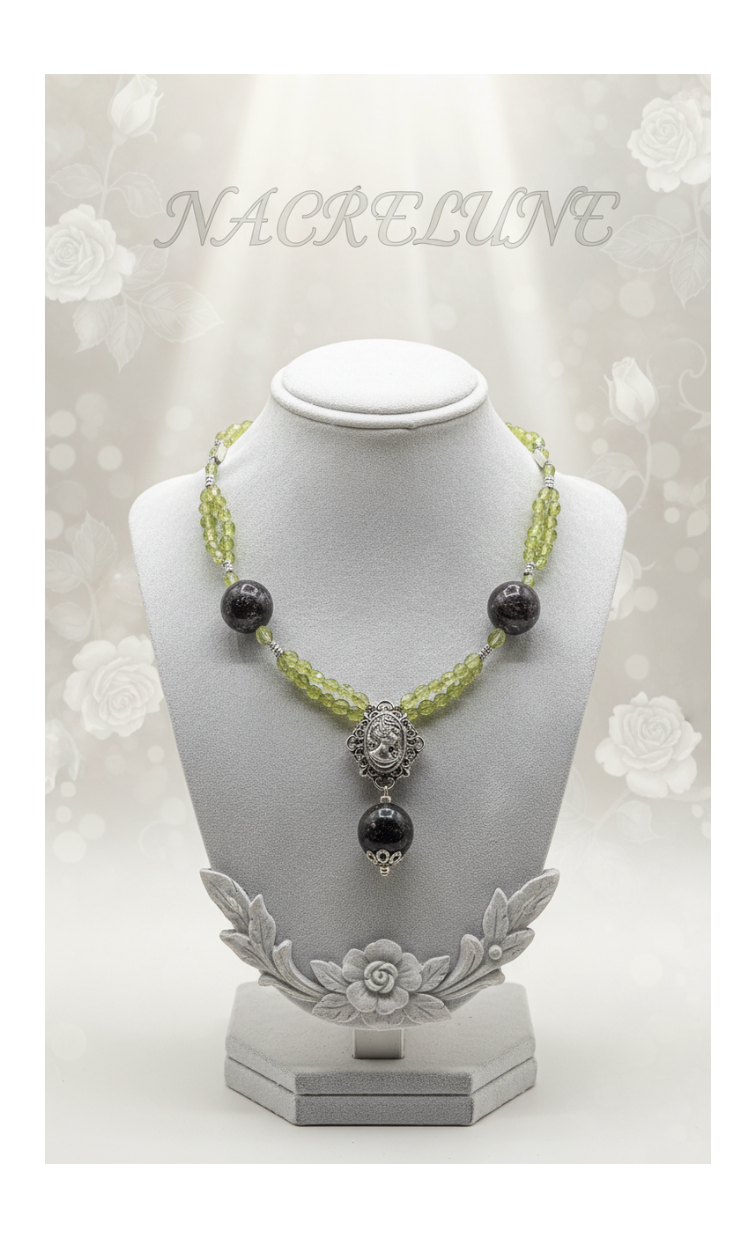 Collier Tourmalines Noires & Péridots Véritables | NACRELUNE nacrelune.com collier