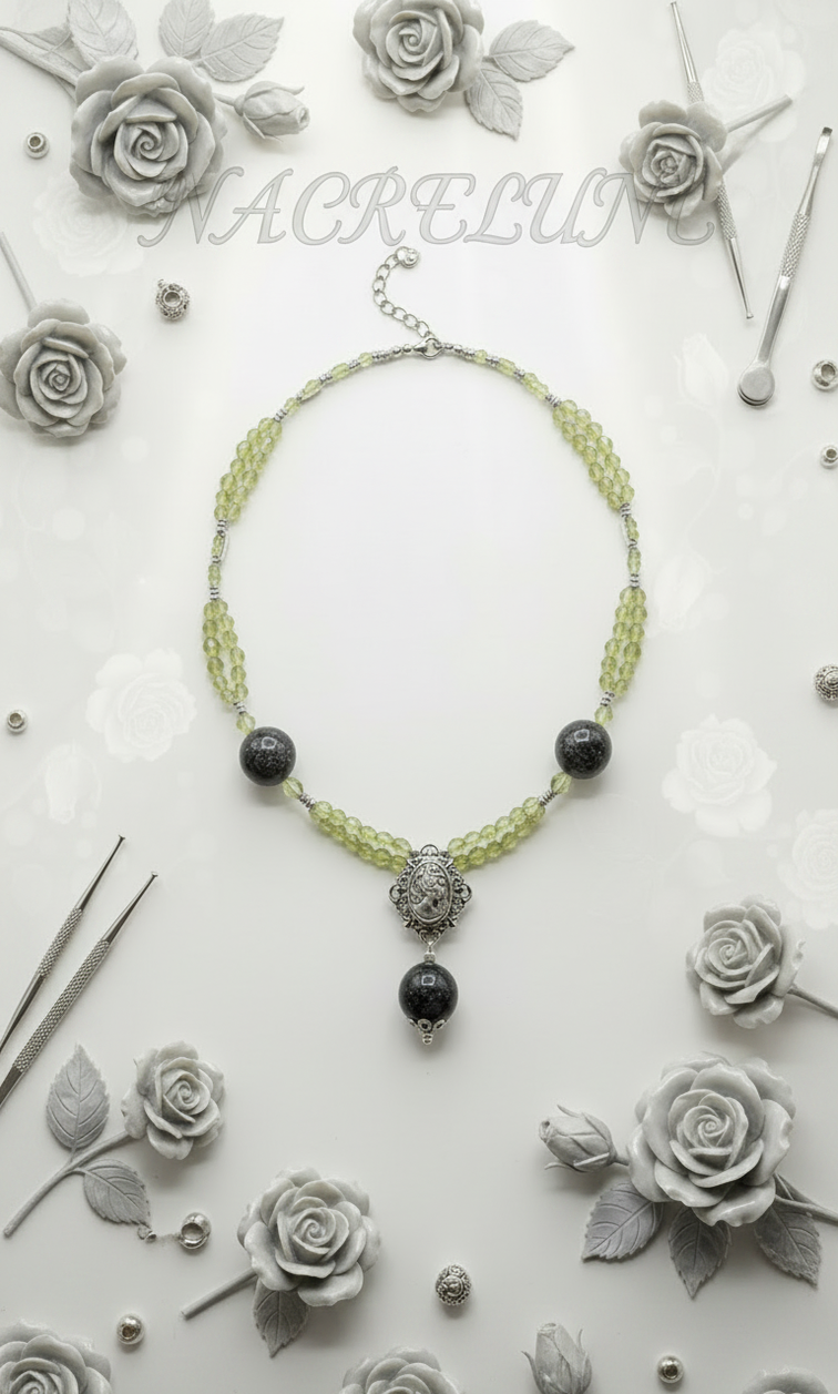 Collier Tourmalines Noires & Péridots Véritables | NACRELUNE nacrelune.com collier