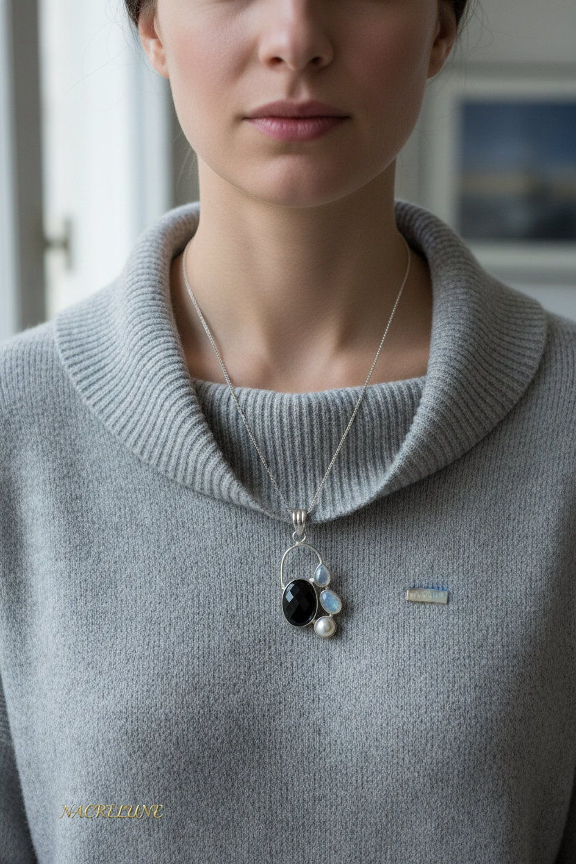Pendentif en argent 925 avec onyx, perle et pierres de lune nacrelune.com pendentif
