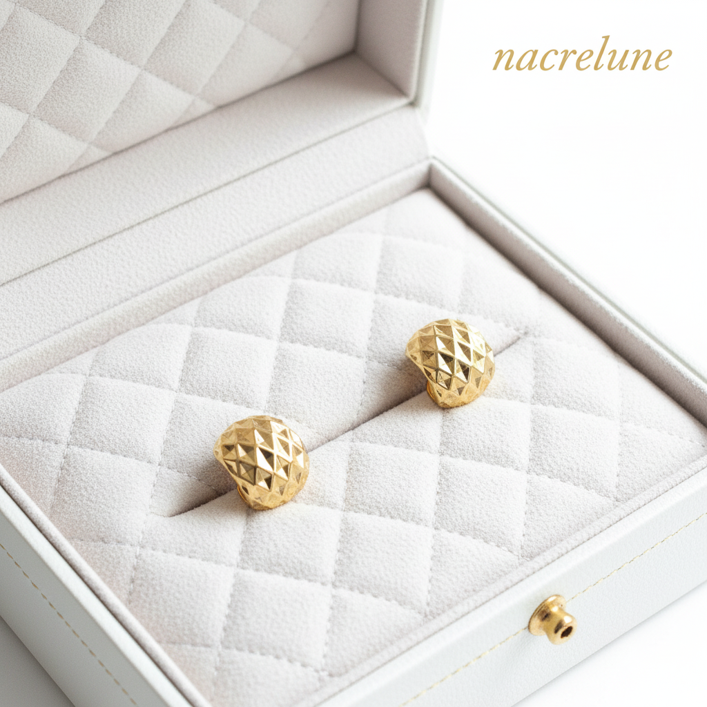 Boucles Créoles Texturées Plaqué Or – Motif Matelassé | NACRELUNE NACRELUNE boucles d'oreille