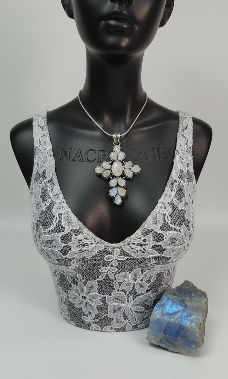 Croix en argent sterling et pierres de lune | NACRELUNE NACRELUNE pendentif