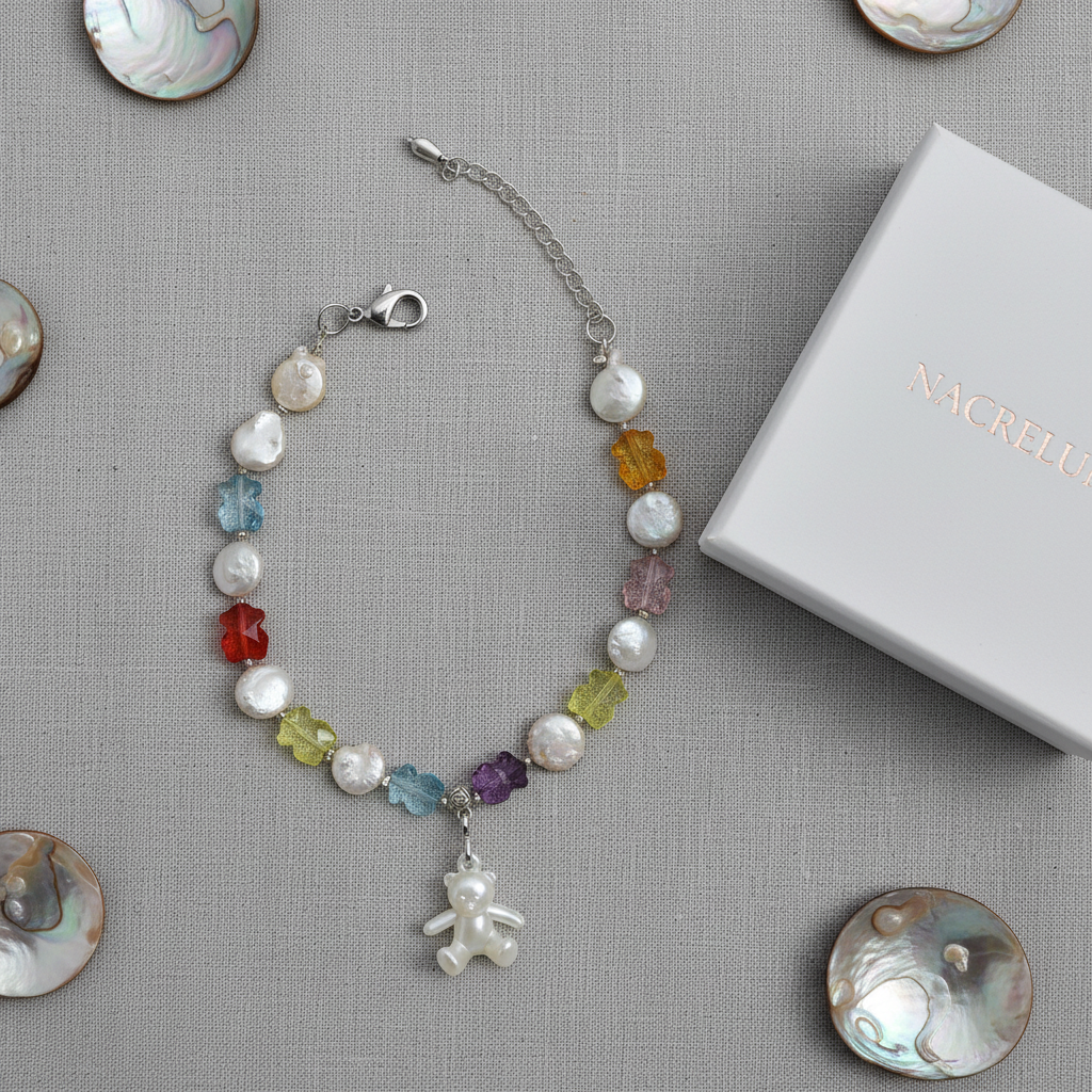 Collier Perles de Nacre Véritable et Strass avec Pendentif Ourson nacrelune.com collier