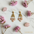 Boucles d'oreille pierres de lune roses – Bijou lithothérapie & douceur lunaire nacrelune.com boucles d'oreille