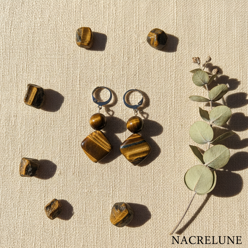 Boucles d'oreille Œil de Tigre – Pierre Naturelle | NACRELUNE nacrelune.com boucles d'oreille