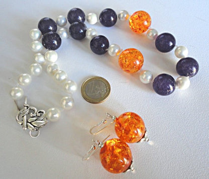 Amethyst, pressed amber and mother-of-pearl pearl set P366