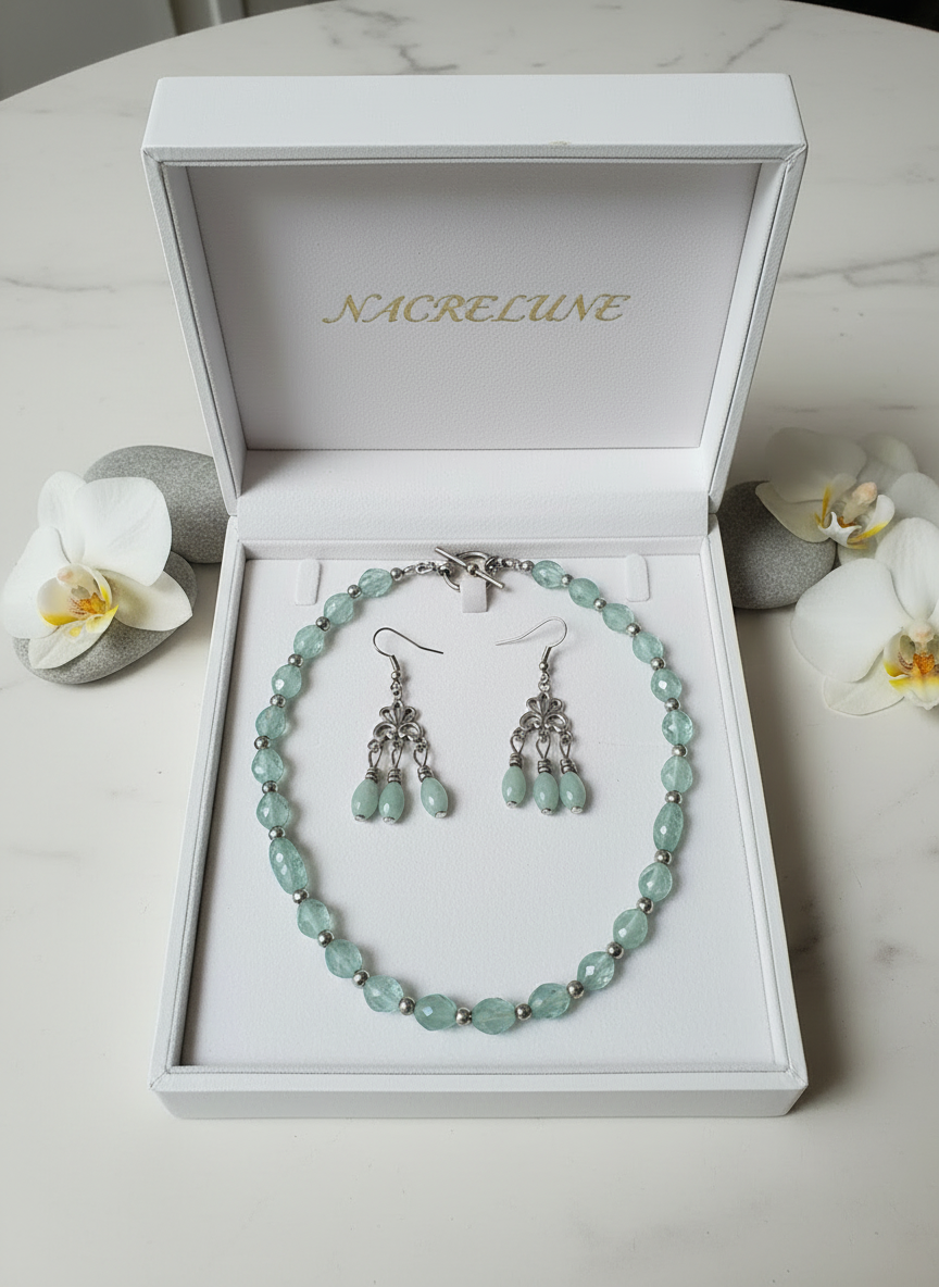 Parure en aigue-marines polies NACRELUNE parure