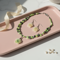 Parure perles de nacre colorées avec fleur en nacre nacrelune.com parure