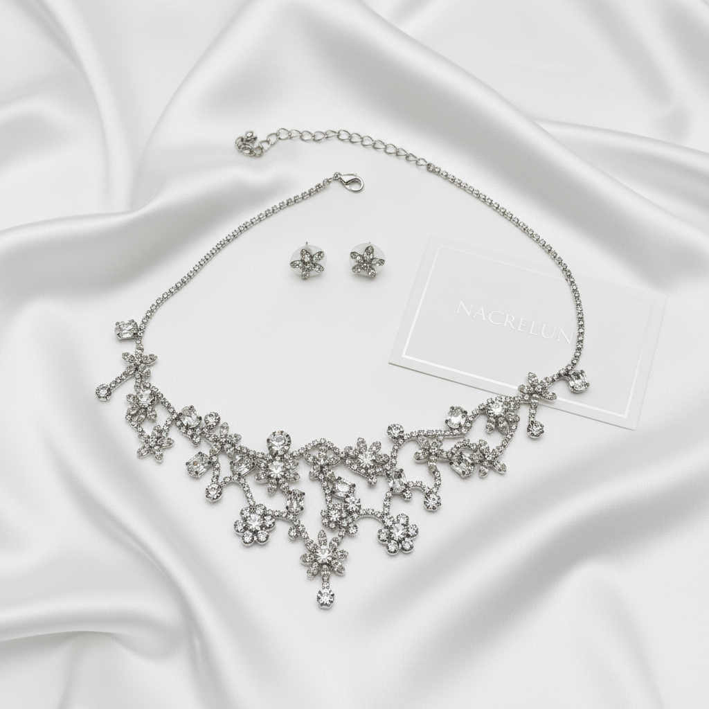 Parure en strass sophistiquée nacrelune.com parure