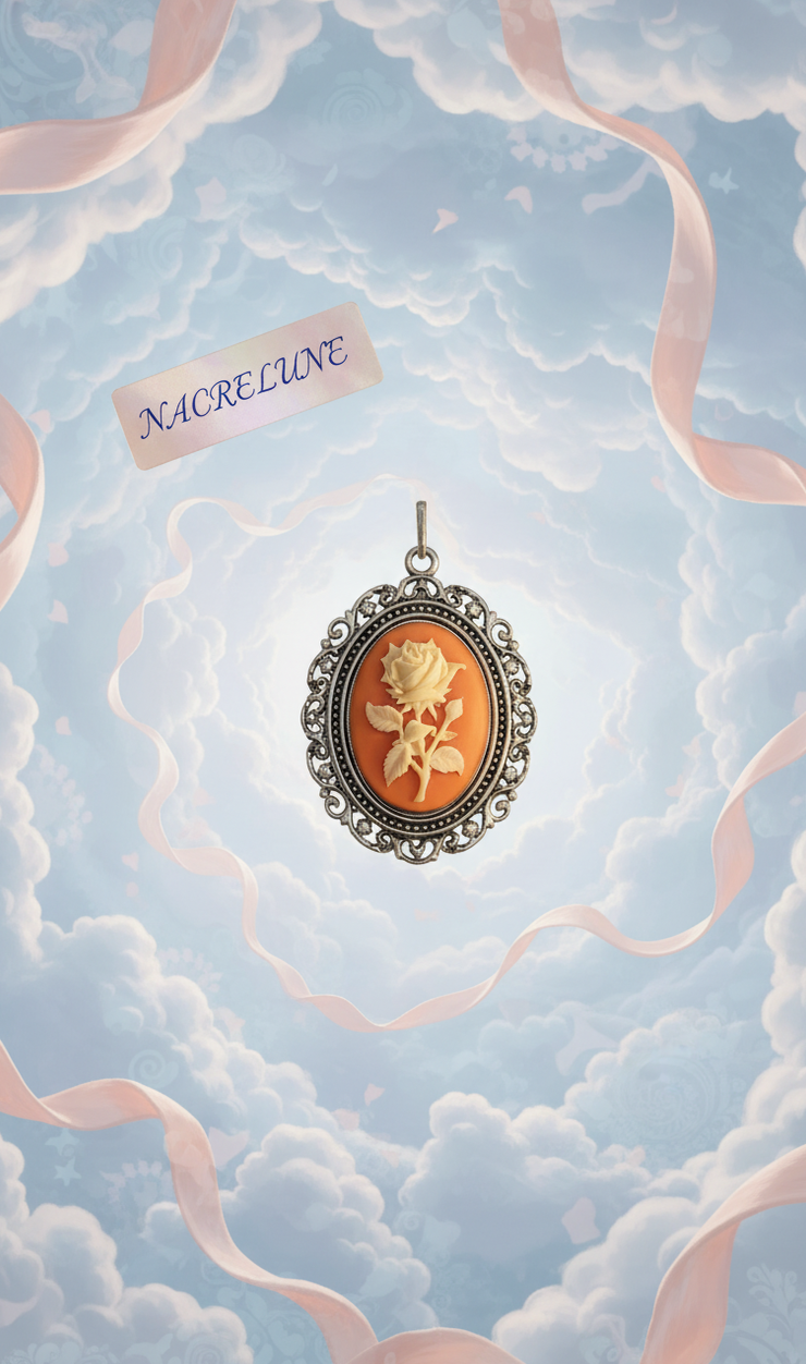 Grand Pendentif Camée en Résine avec Rose Blanche — 2 Couleurs | NACRELUNE NACRELUNE pendentif