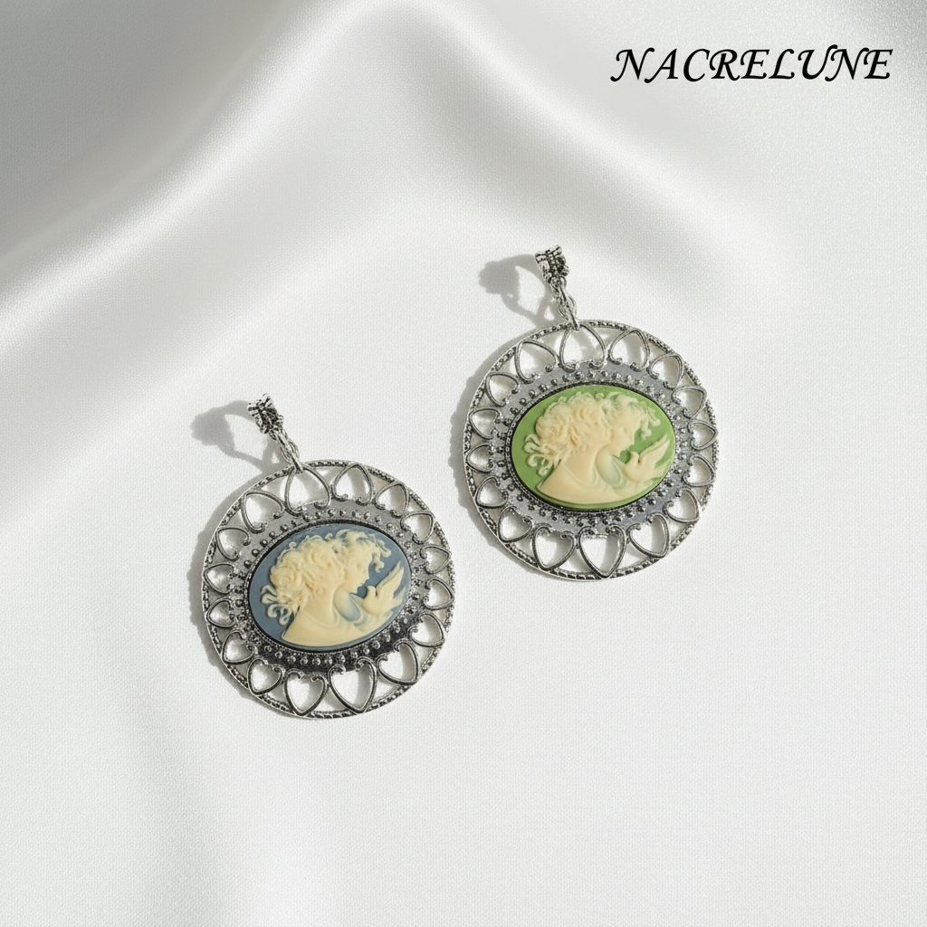 Grand pendentif camée en résine imitant le style ancien, choisissez votre couleur nacrelune.com pendentif