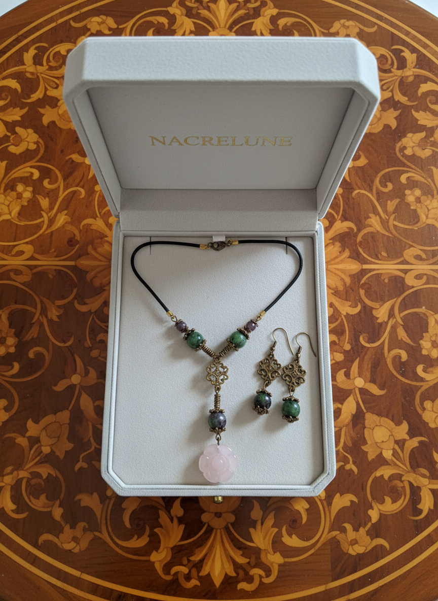 Parure en rubis zoïzite NACRELUNE parure