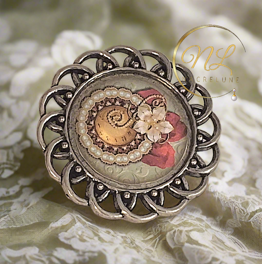 Broche camée de style steampunk