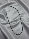 Tours du cou et liens en cordon ou tissu Caoutchouc noir réglable fermoir argenté nacrelune.com collier