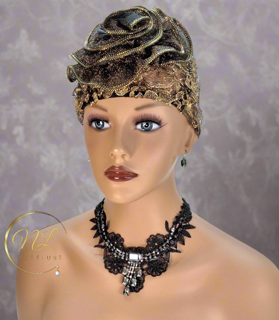 Parure en dentelle avec strass : choisissez votre couleur