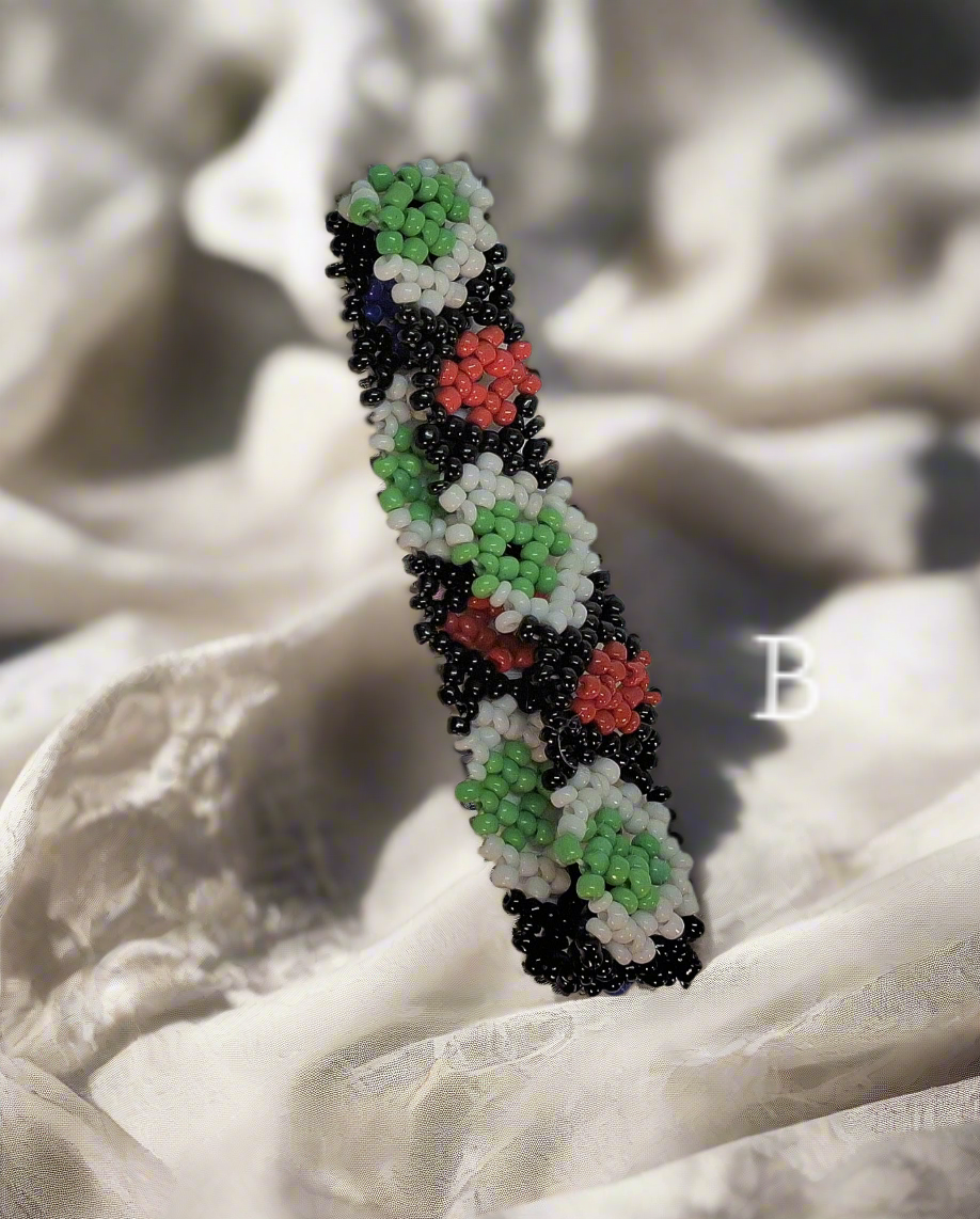 Bracelet fantaisie : couleurs variées à choisir. Modèle B nacrelune.com bracelet