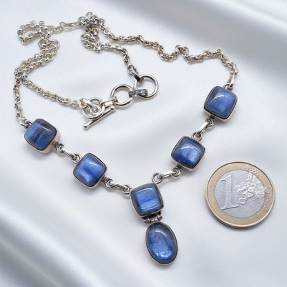 Collier en argent 905 avec kyanites polies NACRELUNE collier