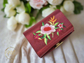 Grande boîte maquillage avec miroir : couleurs variées bordeaux nacrelune.com accessoires