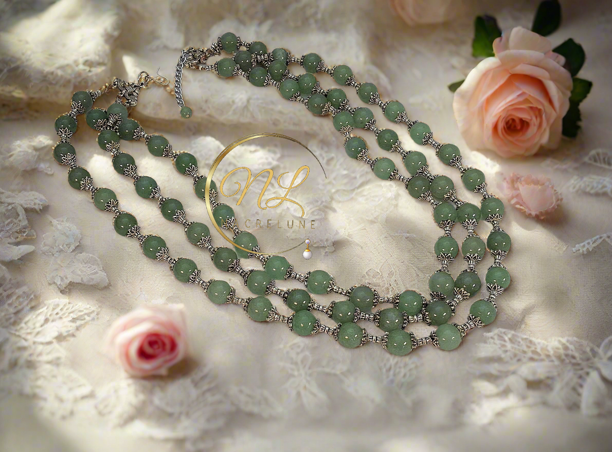 Collier en perles de jade