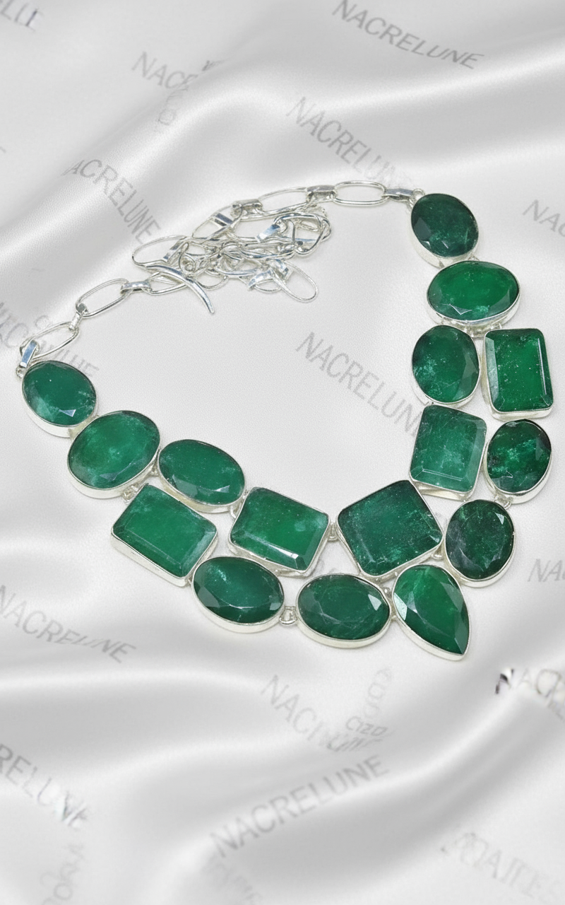 Collier en argent avec emeraudes naturelles NACRELUNE collier