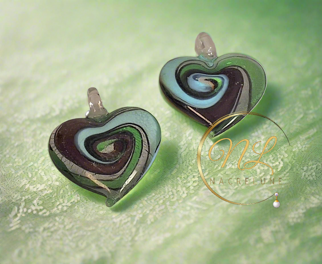 Pendentif coeur en verre multicolore Vert nacrelune.com pendentif