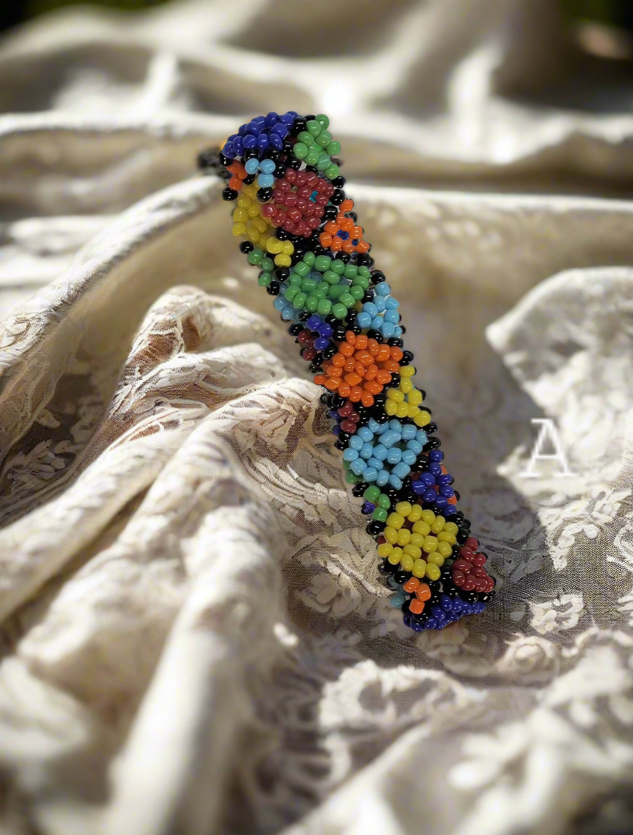 Bracelet fantaisie : couleurs variées à choisir. Modèle A nacrelune.com bracelet