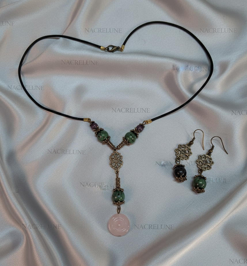 Parure en rubis zoïzite NACRELUNE parure