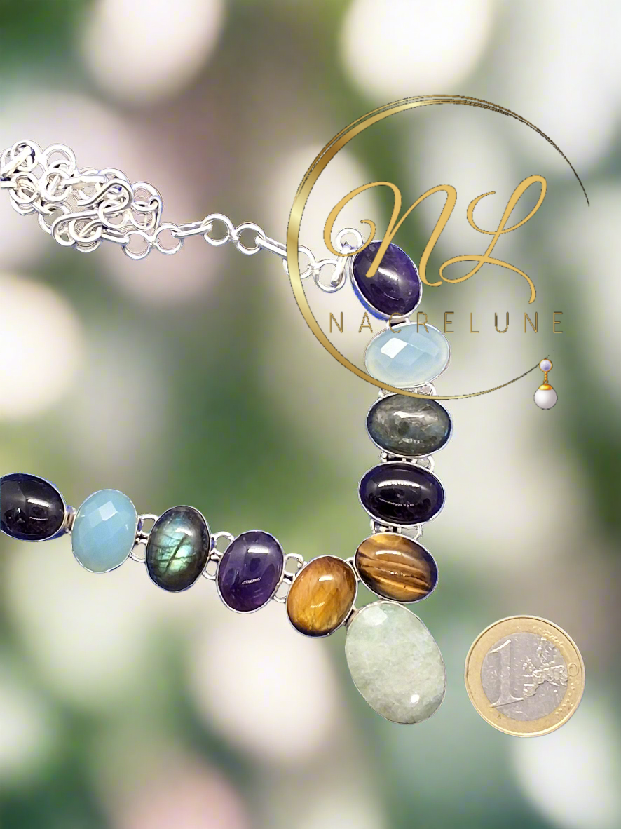 Collier en argent et pierres fines