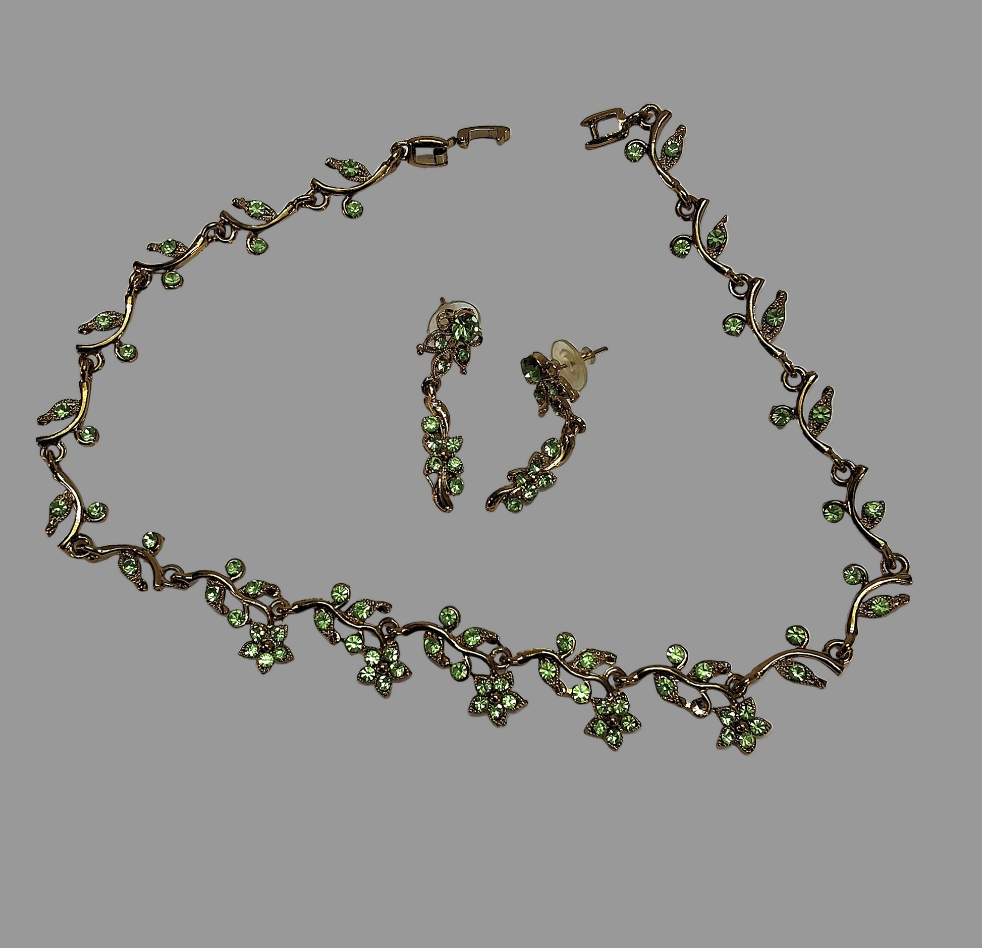 Parure en strass vert pale NACRELUNE parure