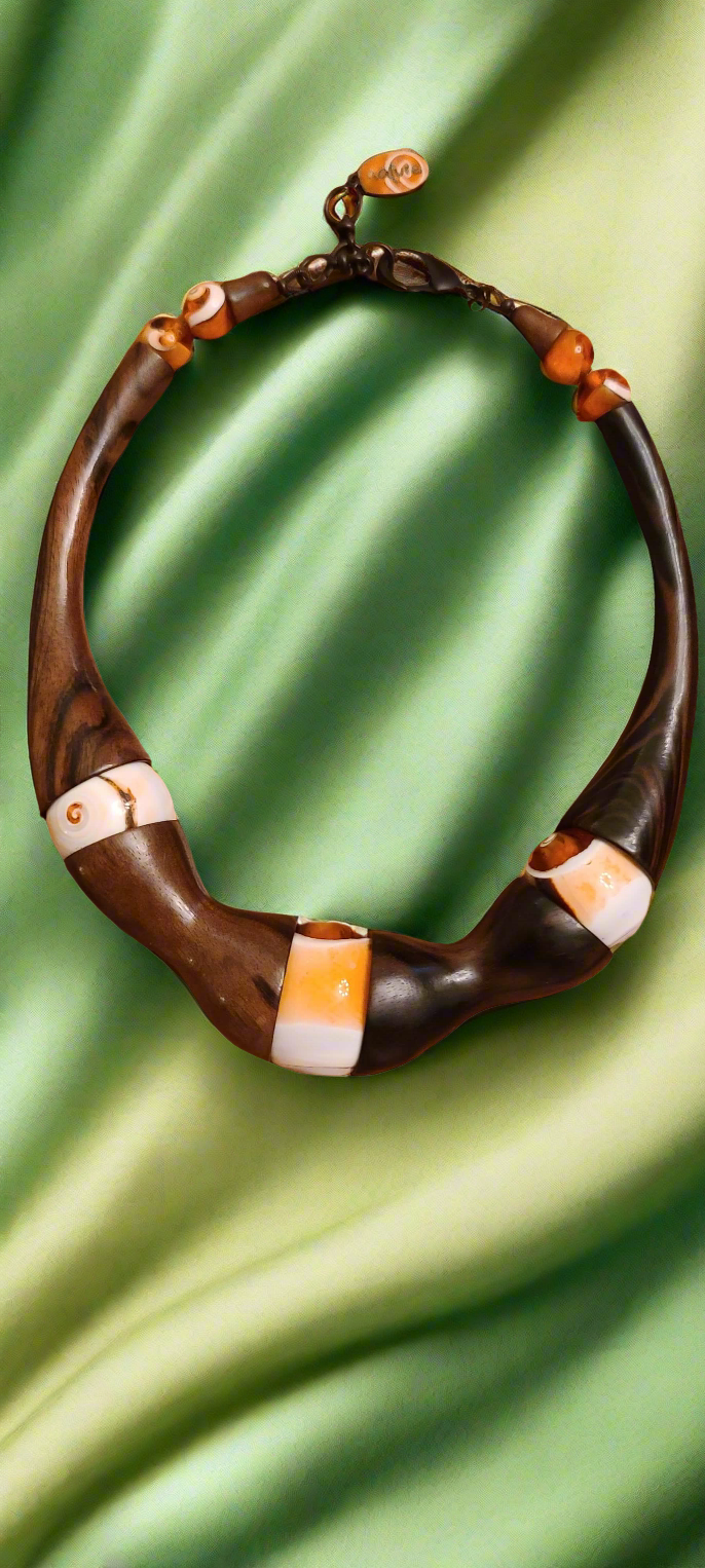 👑Collier Nature en bois nacrelune.com collier