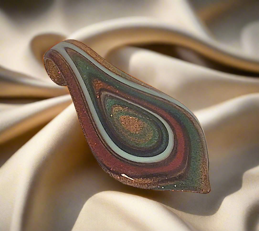 Pendentif en verre artistique coloré Rouge nacrelune.com pendentif