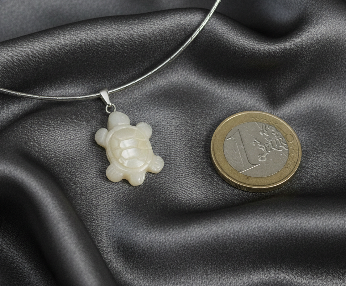 Pendentif en nacre en forme de tortue NACRELUNE pendentif