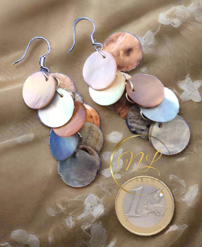 Boucles d’oreille en pastilles de nacre
