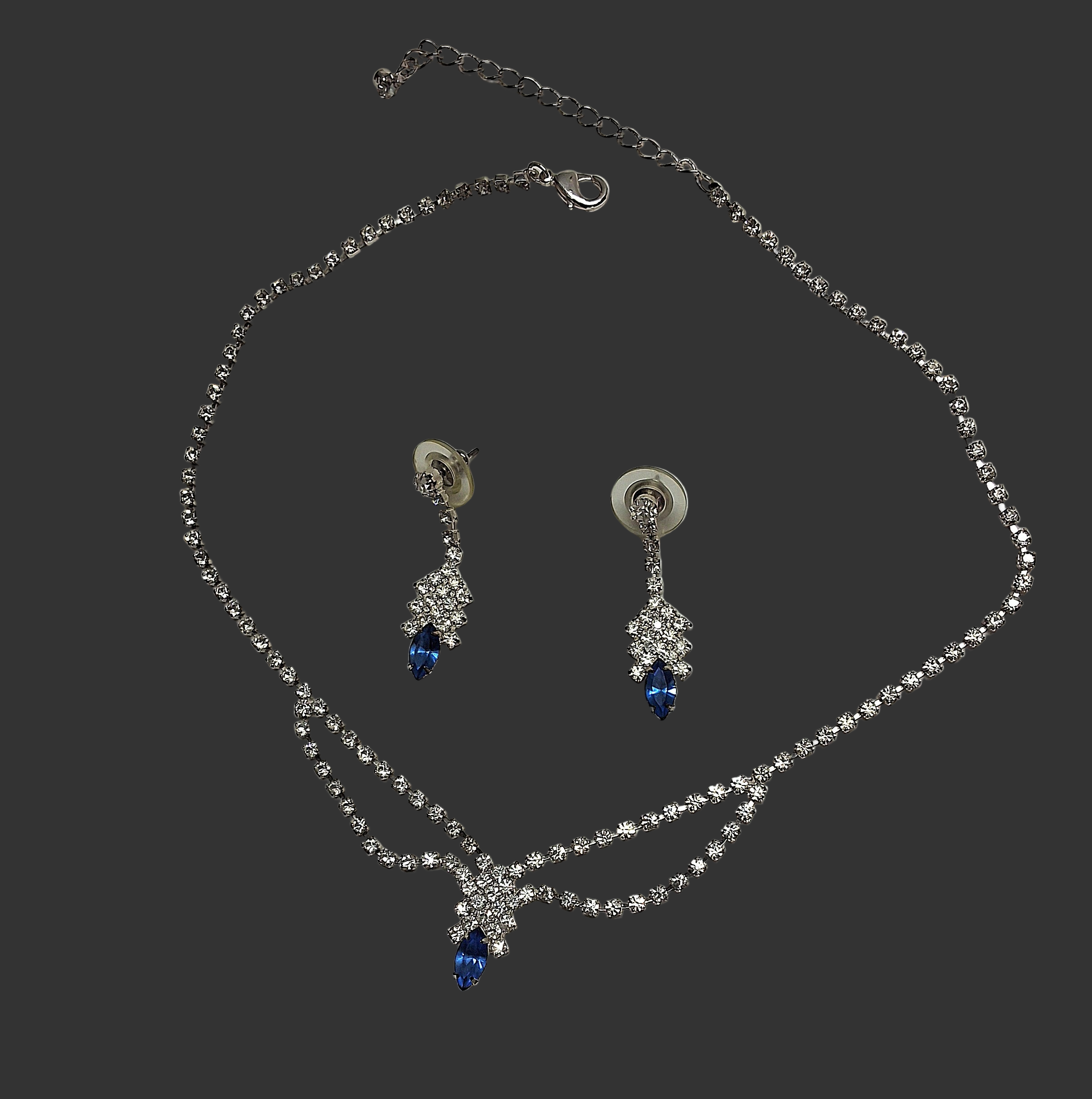 👑Petite parure en strass avec pierre bleue nacrelune.com parure