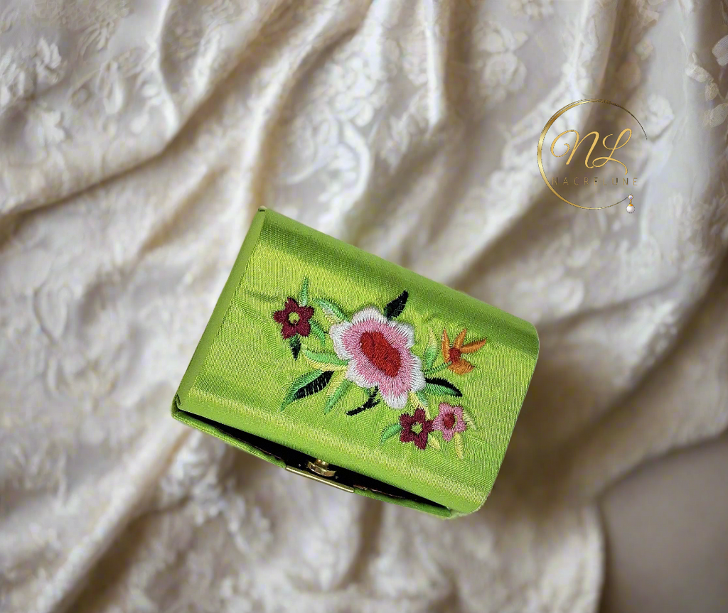 Grande boîte maquillage avec miroir : couleurs variées Vert nacrelune.com accessoires