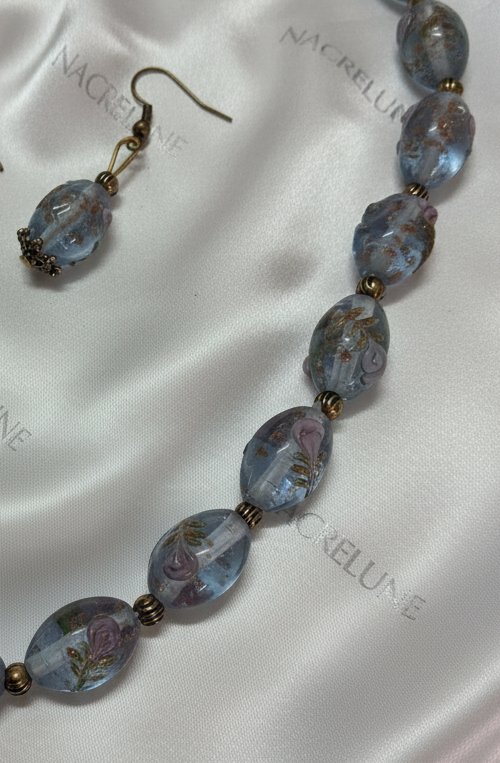 parure en perles de verre bleu NACRELUNE parure