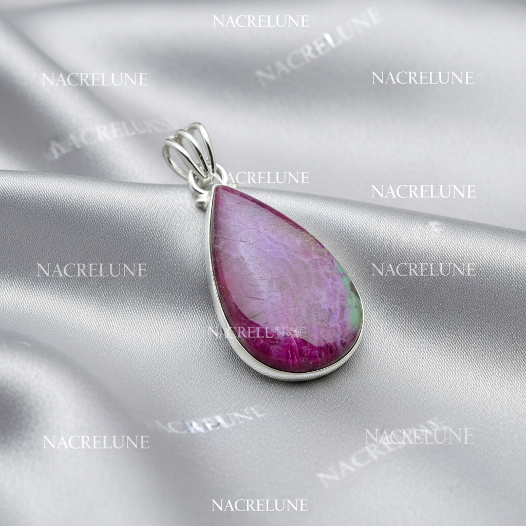 Pendentif en argent 925 avec rubis zoisite poli NACRELUNE collier