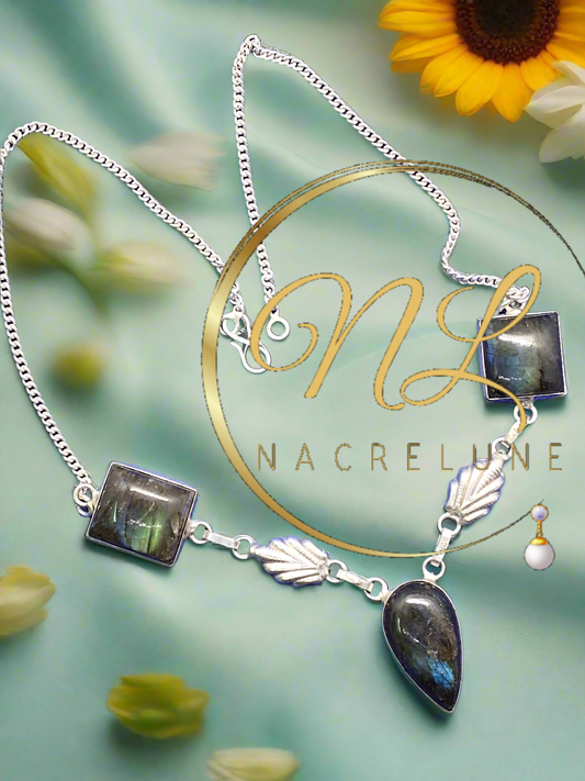 collier en argent véritable orné de pierres naturelles polies de labradorites