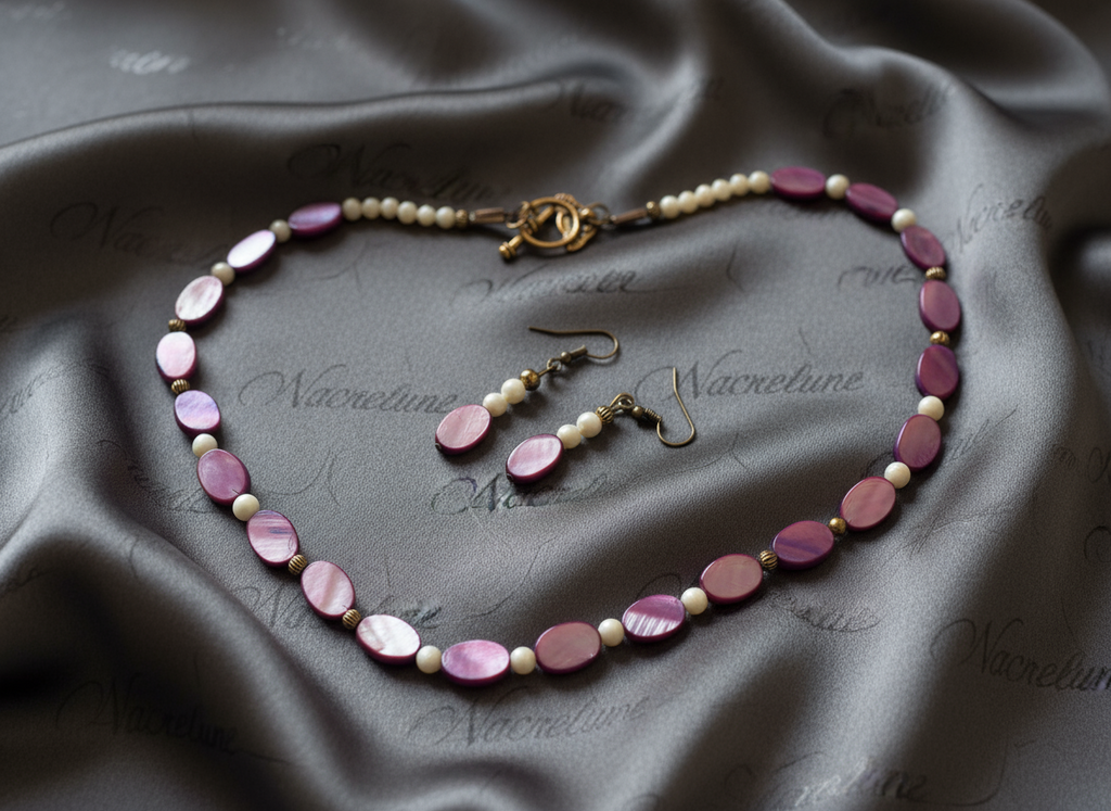 Parure en perles pastilles de nacre nacrelune.com parure