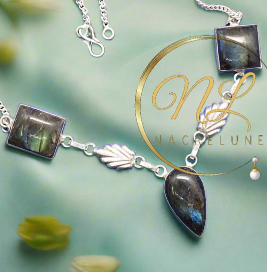 collier en argent véritable orné de pierres naturelles polies de labradorites